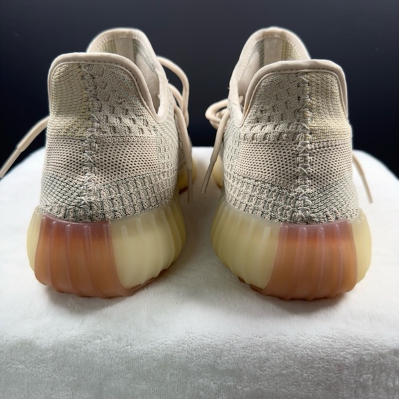 adidas Yeezy Boost 350 V2 “Citrin” (FW3042) US 11 | VNDS - Picture 4 of 10